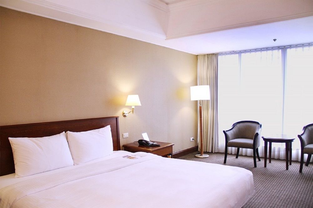 Hotel Illume Taipei Extérieur photo