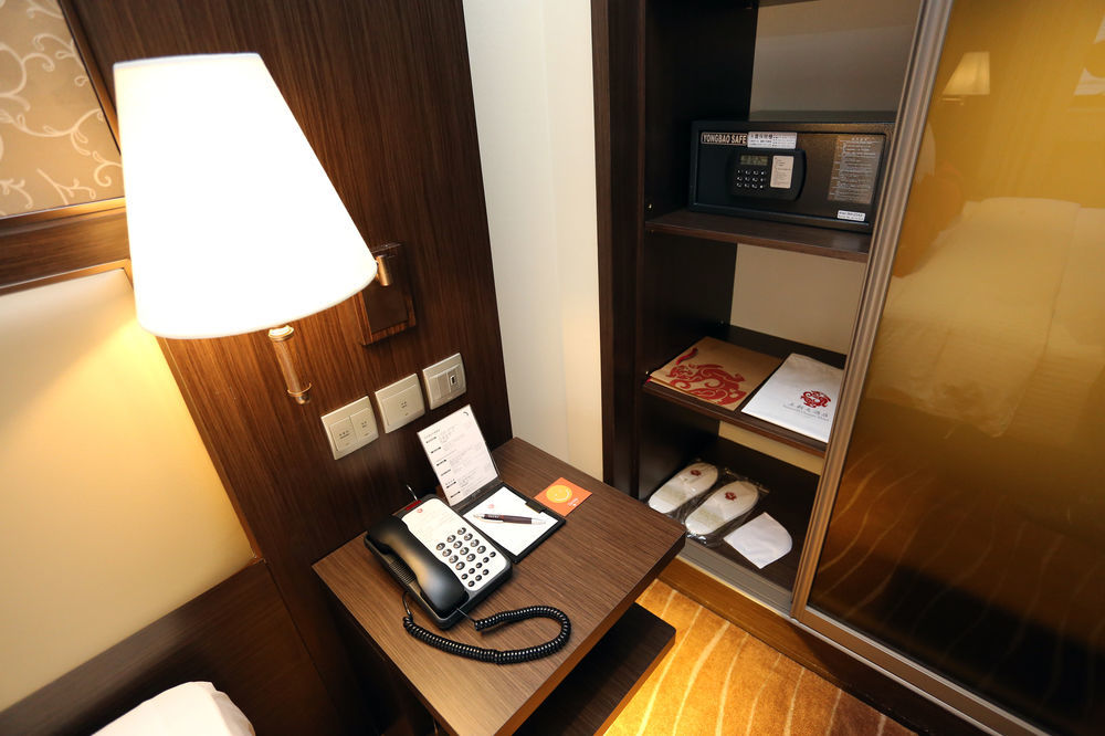 Hotel Illume Taipei Extérieur photo